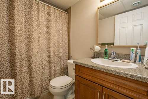 1119 114 Street, Edmonton, AB - Indoor Photo Showing Bathroom