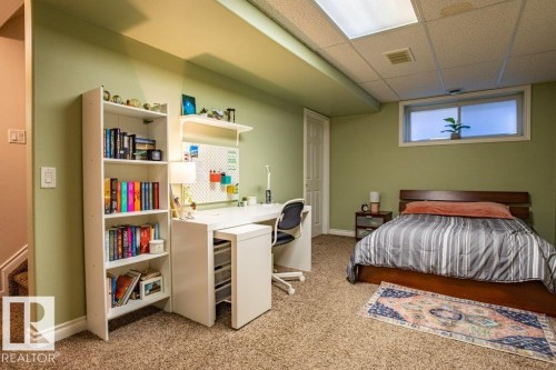 1119 114 Street, Edmonton, AB - Indoor