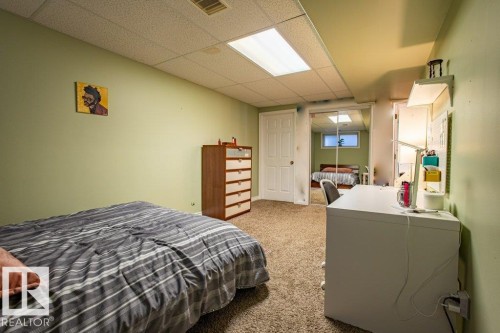 1119 114 Street, Edmonton, AB - Indoor