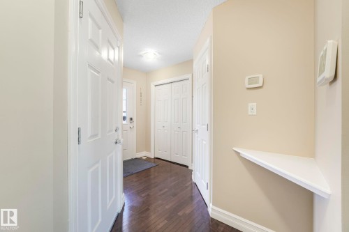 6819 Cardinal Link, Edmonton, AB - Indoor Photo Showing Other Room