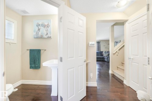 6819 Cardinal Link, Edmonton, AB - Indoor Photo Showing Other Room