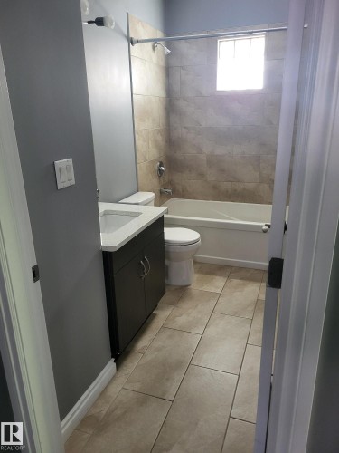 8607 108A Street, Edmonton, AB - Indoor Photo Showing Bathroom