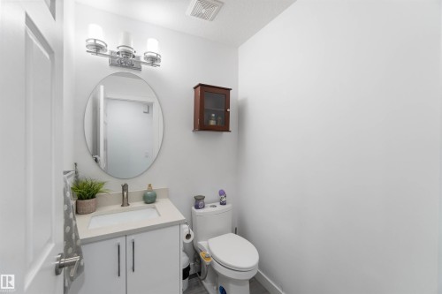 1017 82 Street, Edmonton, AB - Indoor Photo Showing Bathroom