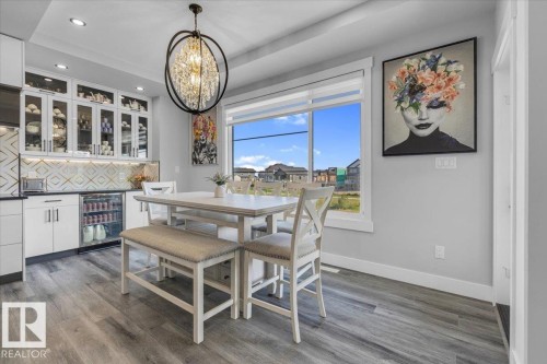 41 Elwyck Gate, Spruce Grove, AB - Indoor Photo Showing Dining Room
