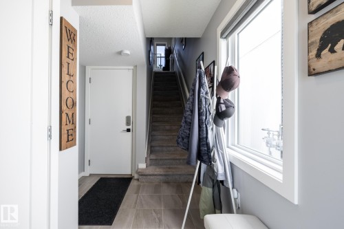 1710 Keene Crescent. Sw, Edmonton, AB - Indoor Photo Showing Other Room