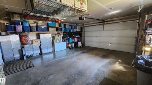5810 Centennial Drive, Elk Point, AB - Indoor Photo Showing Garage