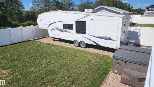 5810 Centennial Drive, Elk Point, AB - Outdoor