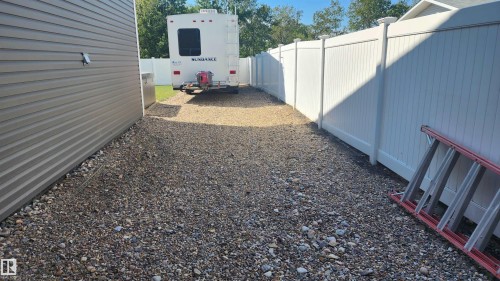 5810 Centennial Drive, Elk Point, AB - Outdoor