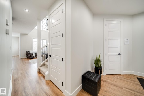 8812 183 Avenue, Edmonton, AB - Indoor Photo Showing Other Room