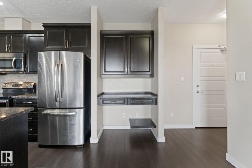 414 507 Albany Way, Edmonton, AB - Indoor Photo Showing Kitchen With Stainless Steel Kitchen