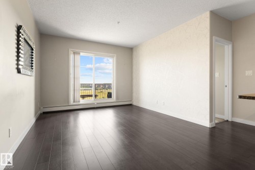 414 507 Albany Way, Edmonton, AB - Indoor Photo Showing Other Room