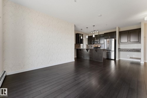 414 507 Albany Way, Edmonton, AB - Indoor Photo Showing Kitchen