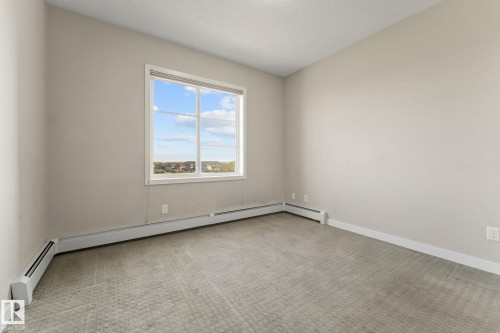 414 507 Albany Way, Edmonton, AB - Indoor Photo Showing Other Room