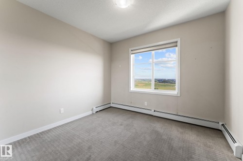 414 507 Albany Way, Edmonton, AB - Indoor Photo Showing Other Room