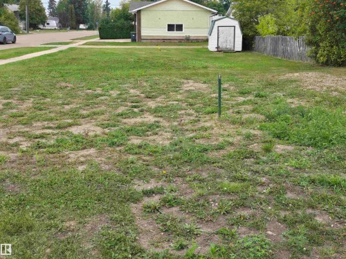 822 16 Avenue, Cold Lake, AB 