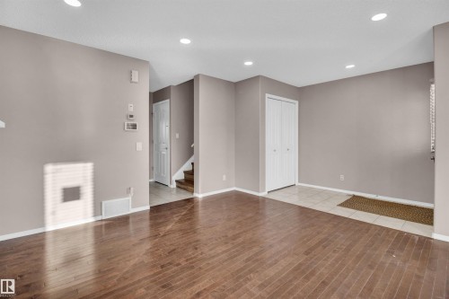 17951 85 Street, Edmonton, AB - Indoor Photo Showing Other Room