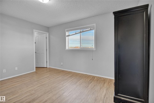 17951 85 Street, Edmonton, AB - Indoor Photo Showing Other Room