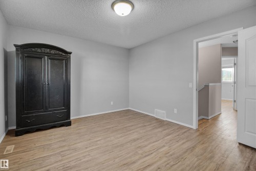 17951 85 Street, Edmonton, AB - Indoor Photo Showing Other Room