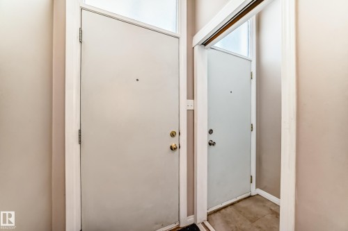 7807 108 Street, Edmonton, AB - Indoor Photo Showing Other Room