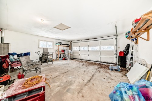 7807 108 Street, Edmonton, AB - Indoor Photo Showing Garage