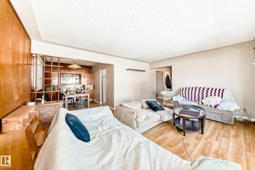 7807 108 Street, Edmonton, AB - Indoor Photo Showing Living Room