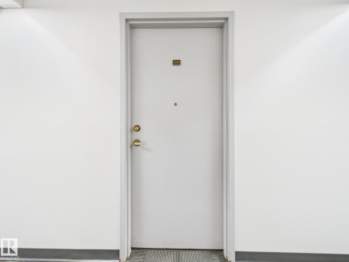 810C 10145 109 Street, Edmonton, AB - Indoor Photo Showing Other Room