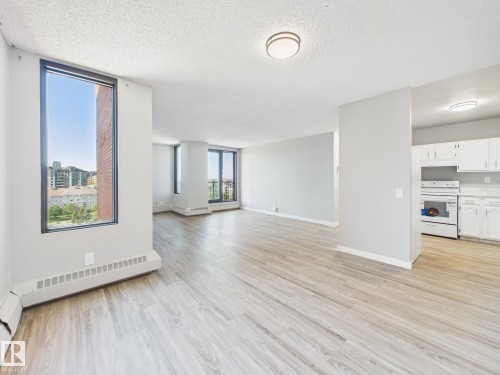 810C 10145 109 Street, Edmonton, AB - Indoor Photo Showing Other Room