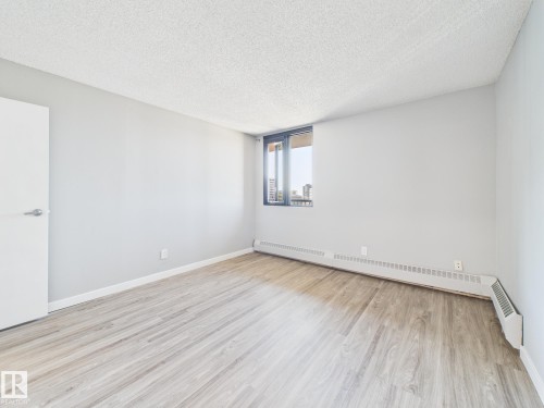 810C 10145 109 Street, Edmonton, AB - Indoor Photo Showing Other Room