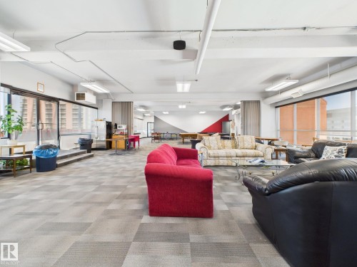 810C 10145 109 Street, Edmonton, AB - Indoor