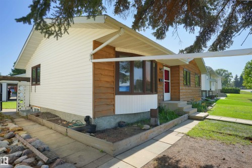 1415 80 Street Nw, Edmonton, AB - Outdoor