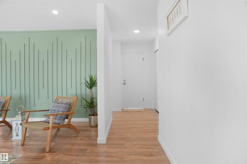 1415 80 Street Nw, Edmonton, AB - Indoor Photo Showing Other Room