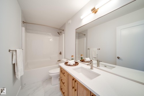 1 Cloutier Close, St. Albert, AB - Indoor Photo Showing Bathroom