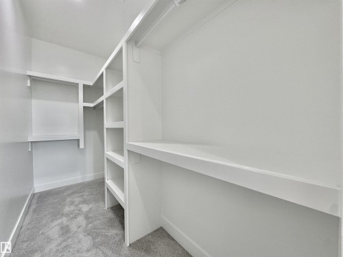 7027 Kiviaq Crescent, Edmonton, AB - Indoor With Storage