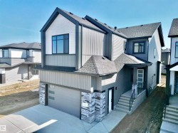 7027 KIVIAQ Crescent  Edmonton, AB T6W 5R2