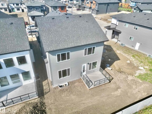 7027 Kiviaq Crescent, Edmonton, AB - Outdoor