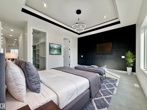 7027 Kiviaq Crescent, Edmonton, AB - Indoor Photo Showing Bedroom