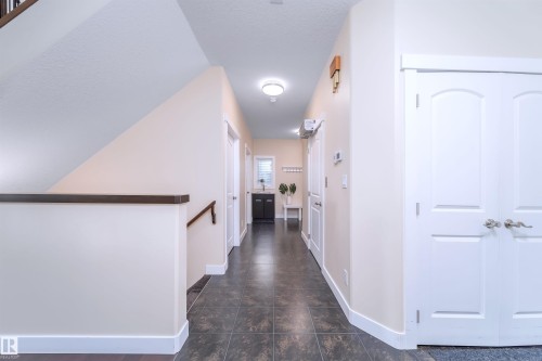 8967 24 Avenue, Edmonton, AB - Indoor Photo Showing Other Room