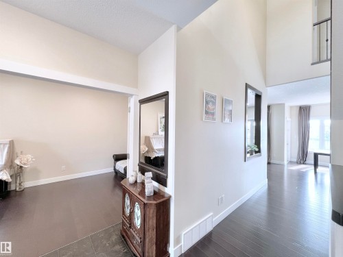 8967 24 Avenue, Edmonton, AB - Indoor Photo Showing Other Room