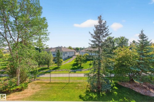 307 Tory View, Edmonton, AB - Outdoor