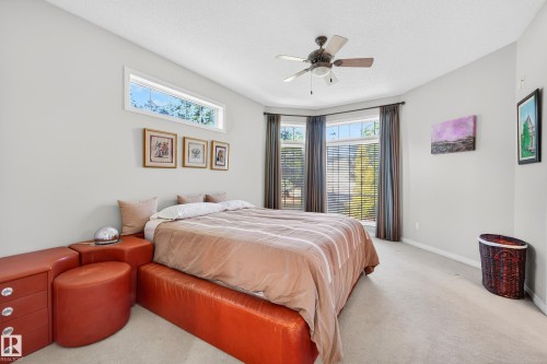 307 Tory View, Edmonton, AB - Indoor Photo Showing Bedroom