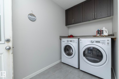 7712 Eifert Crescent, Edmonton, AB - Indoor Photo Showing Laundry Room