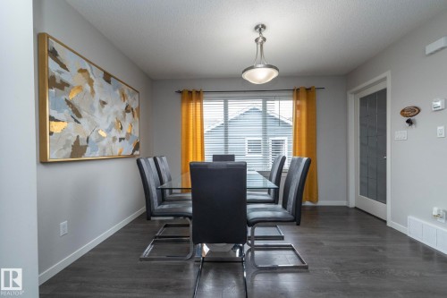 7712 Eifert Crescent, Edmonton, AB - Indoor Photo Showing Dining Room