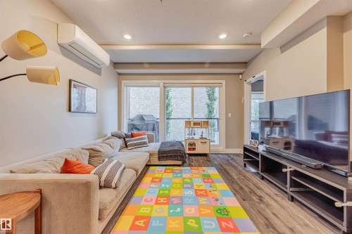 204 10006 83 Avenue, Edmonton, AB - Indoor
