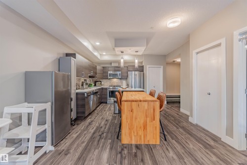 204 10006 83 Avenue, Edmonton, AB - Indoor Photo Showing Kitchen With Upgraded Kitchen