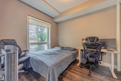 204 10006 83 Avenue, Edmonton, AB - Indoor Photo Showing Bedroom