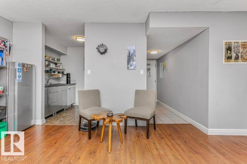 143 8735 165 Street, Edmonton, AB - Indoor
