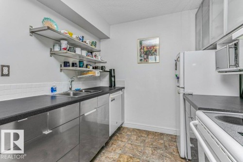 143 8735 165 Street, Edmonton, AB - Indoor Photo Showing Kitchen With Double Sink