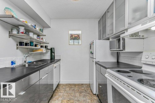 143 8735 165 Street, Edmonton, AB - Indoor Photo Showing Kitchen With Double Sink