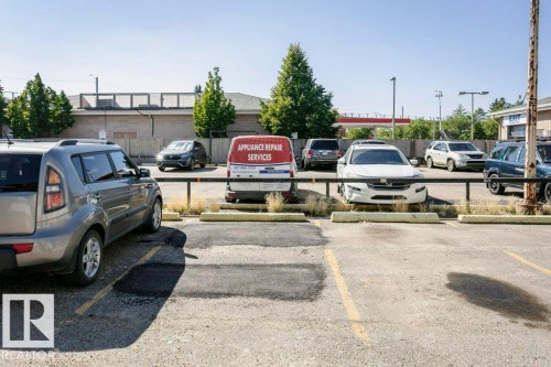 143 8735 165 Street, Edmonton, AB - Outdoor