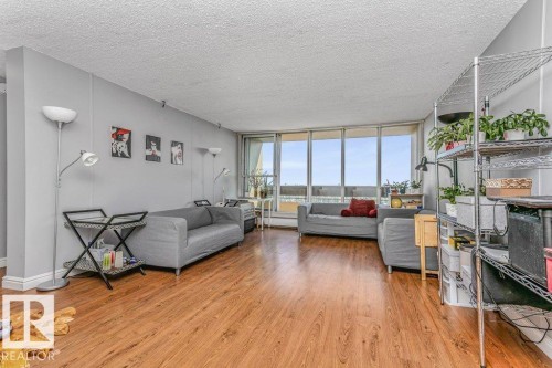 143 8735 165 Street, Edmonton, AB - Indoor Photo Showing Living Room